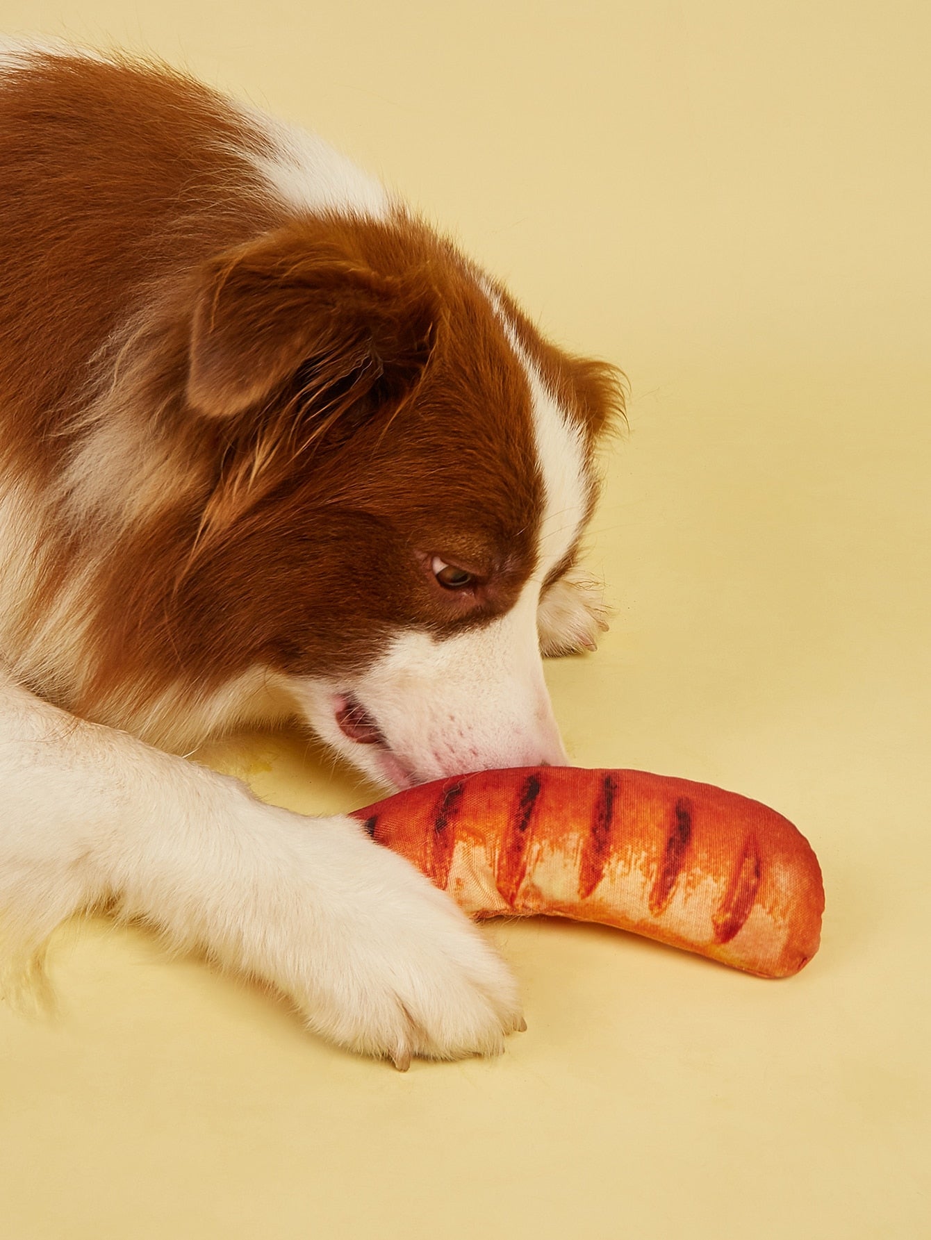 PELUCHE SALCHICHA PARRILLERO